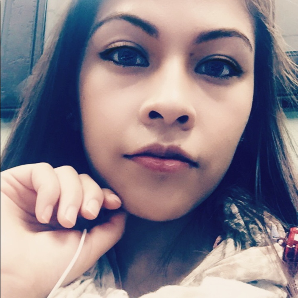 Meet your Posher, Maricruz